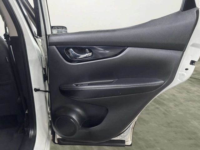 2017 Nissan Rogue Sport AWD SV - 22995194 - 15