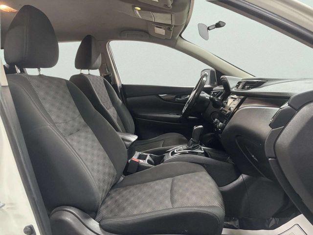 2017 Nissan Rogue Sport AWD SV - 22995194 - 19