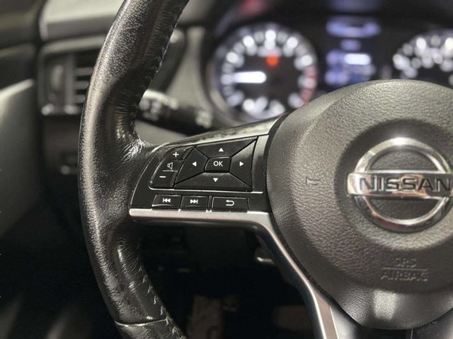 2017 Nissan Rogue Sport AWD SV - 22995194 - 28