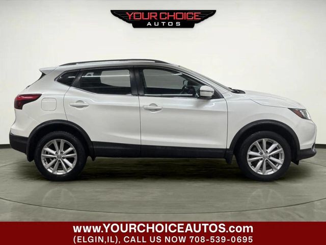 2017 Nissan Rogue Sport AWD SV - 22995194 - 5