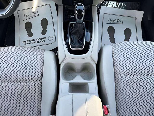 2017 Nissan Rogue Sport AWD SV - 23049605 - 23