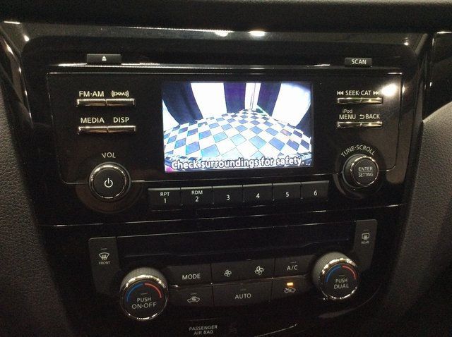 2017 Nissan Rogue Sport AWD SV - 22945198 - 13