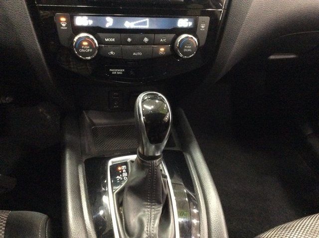2017 Nissan Rogue Sport AWD SV - 22945198 - 15