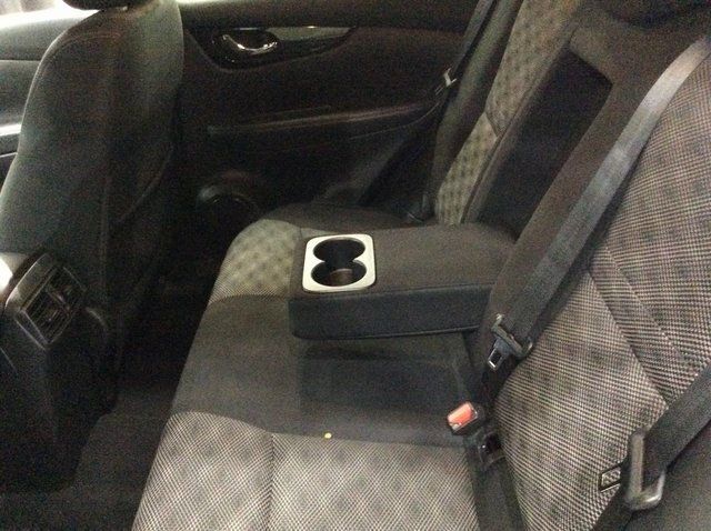 2017 Nissan Rogue Sport AWD SV - 22945198 - 19