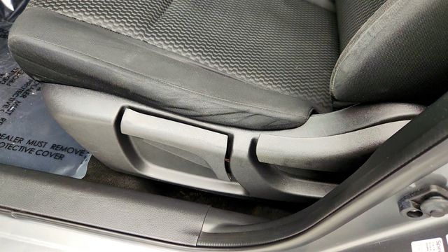 2017 Nissan Rogue Sport AWD S with 17'' Aluminum Alloy Wheels - 23006925 - 10