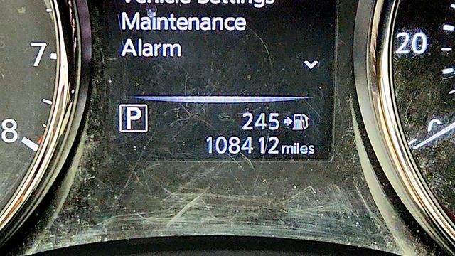 2017 Nissan Rogue Sport AWD S with 17'' Aluminum Alloy Wheels - 23006925 - 14