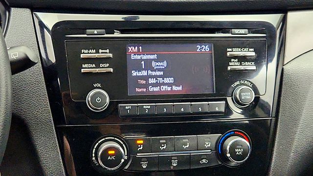 2017 Nissan Rogue Sport AWD S with 17'' Aluminum Alloy Wheels - 23006925 - 17