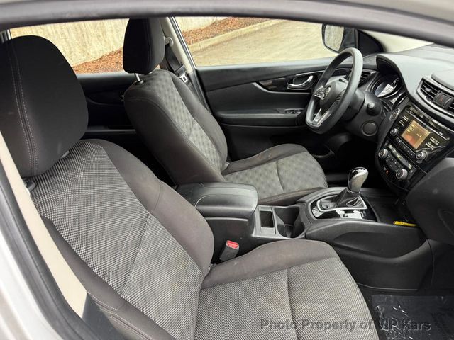 2017 Nissan Rogue Sport FWD S - 22997404 - 9