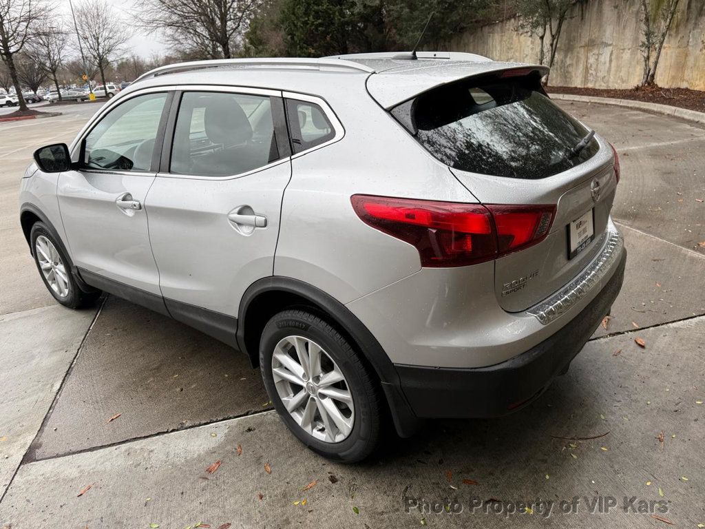 2017 Nissan Rogue Sport FWD S - 22997404 - 6