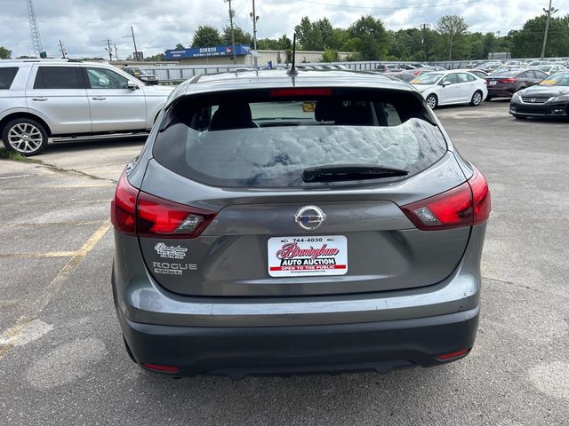 2017 Nissan Rogue Sport FWD S - 23044252 - 4