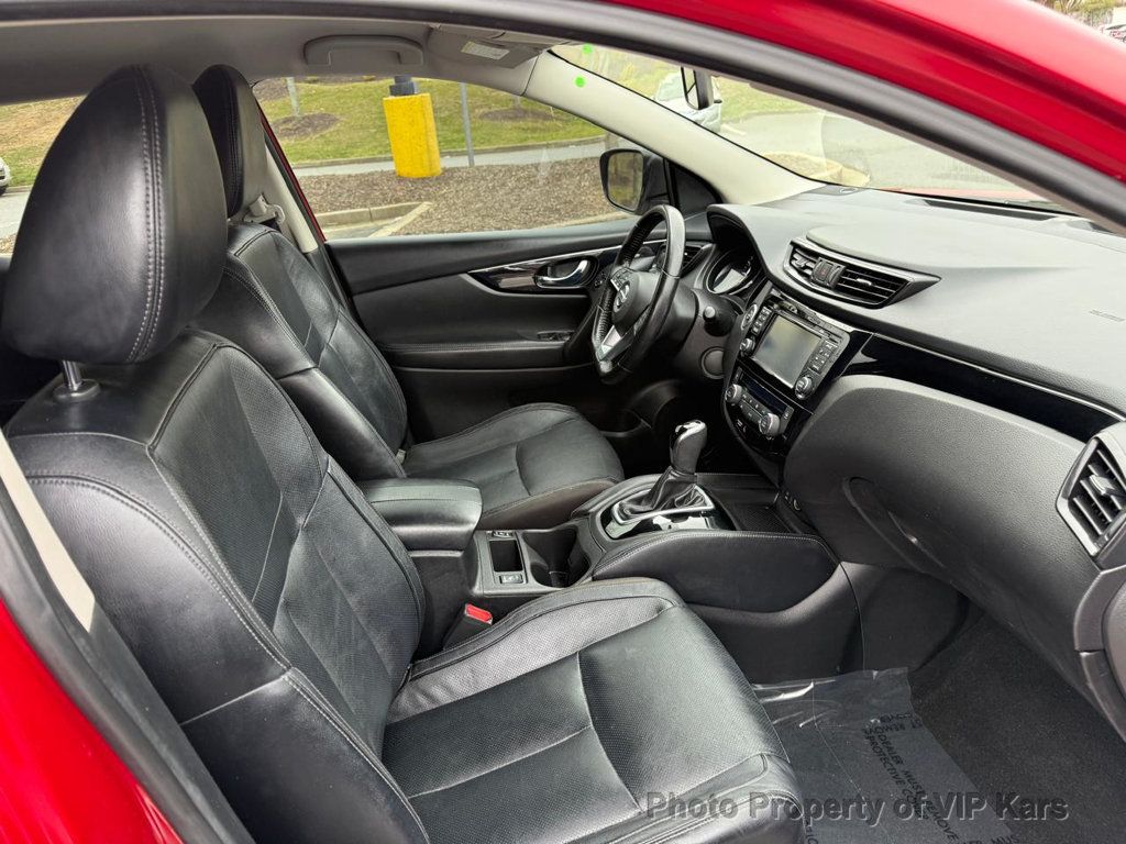 2017 Nissan Rogue Sport FWD SL - 23003302 - 10