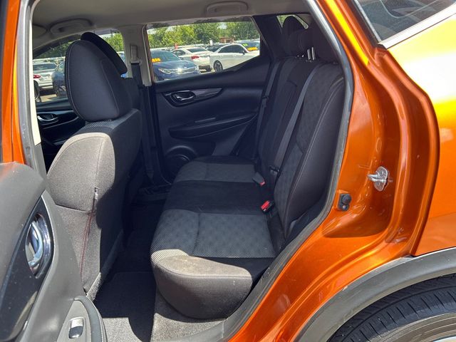 2017 Nissan Rogue Sport FWD SV - 23039283 - 6