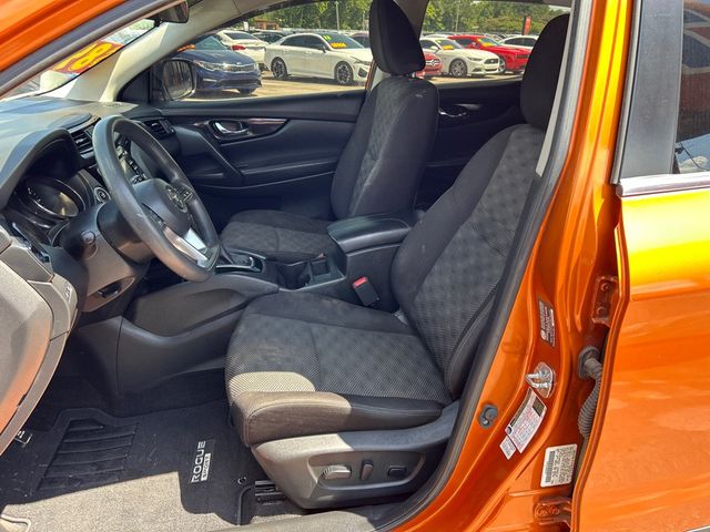 2017 Nissan Rogue Sport FWD SV - 23039283 - 7