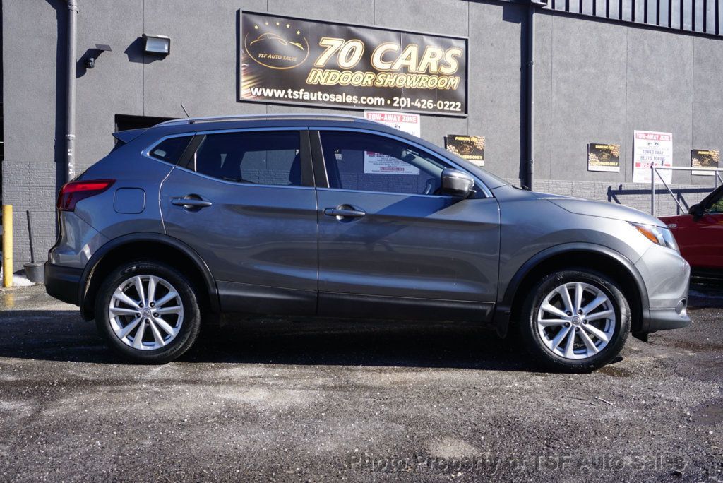 2017 Nissan Rogue Sport FWD SV - 22981364 - 7