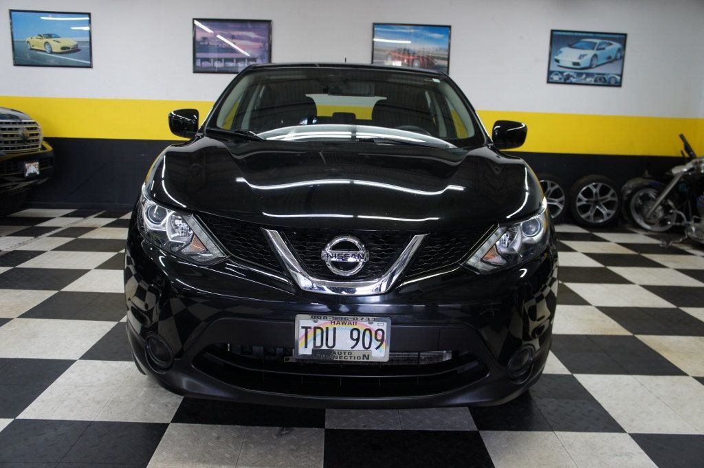 2017 Nissan Rogue Sport Low miles, Great Shape - 22546891 - 10