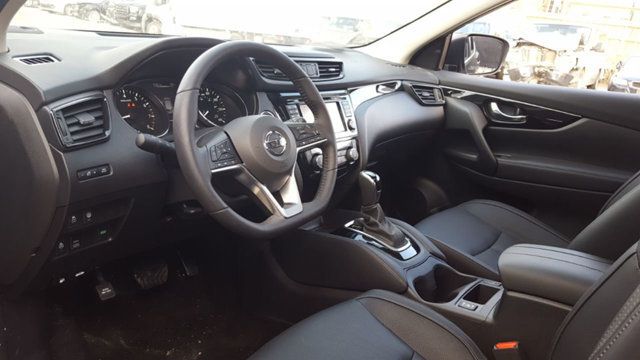 2017 Nissan Rogue Sport SL AWD Premium Platinum w/Navigation - 18043444 - 13