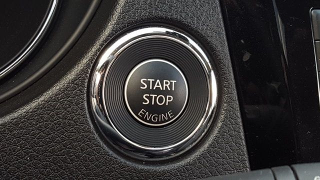 2017 Nissan Rogue Sport SL AWD Premium Platinum w/Navigation - 18043444 - 27