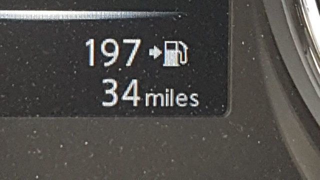 2017 Nissan Rogue Sport SL AWD Premium Platinum w/Navigation - 18043444 - 29