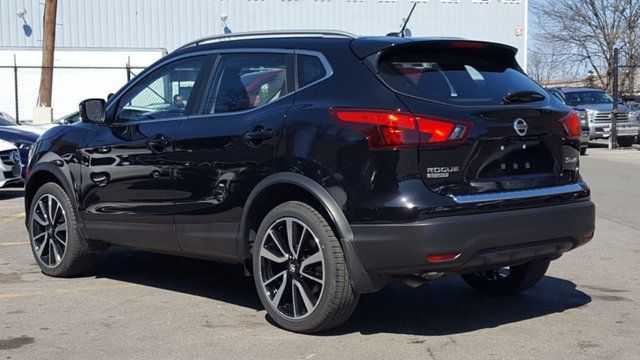 2017 Nissan Rogue Sport SL AWD Premium Platinum w/Navigation - 18043444 - 6