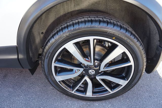 2017 Nissan Rogue Sport SL, PREMIUM WHEELS, LEATHER SEATS, PUSH BUTTON START - 23038474 - 11
