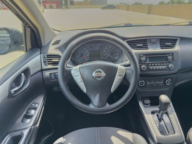 2017 Nissan Sentra S - 22884208 - 14