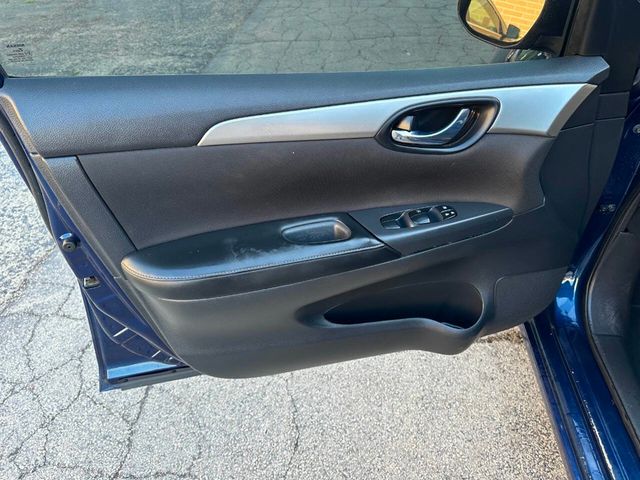 2017 Nissan Sentra S CVT - 22873768 - 9