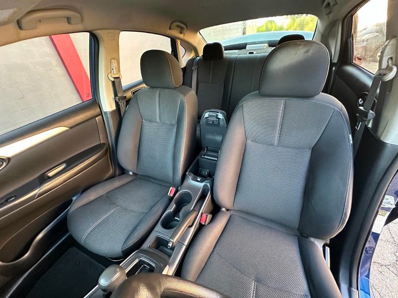 2017 Nissan Sentra S CVT - 22873768 - 14