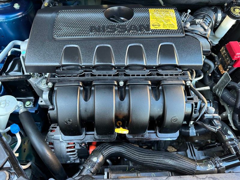 2017 Nissan Sentra S CVT - 22873768 - 24