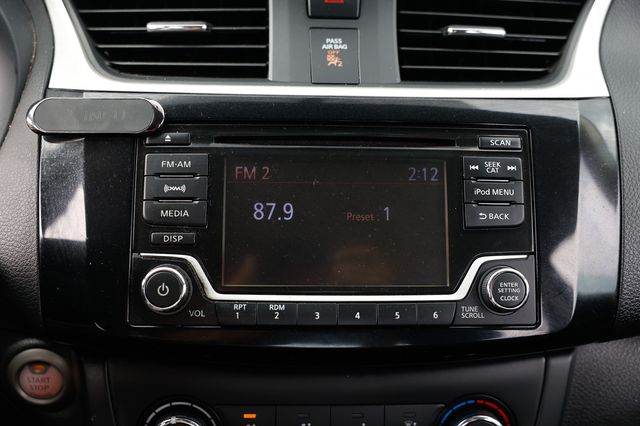 2017 Nissan Sentra S CVT - 22952827 - 36