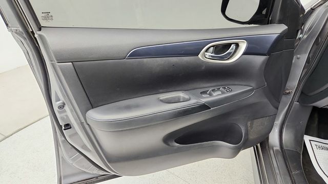 2017 Nissan Sentra SR CVT - 22950907 - 9