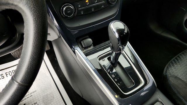 2017 Nissan Sentra SR CVT - 22950907 - 14