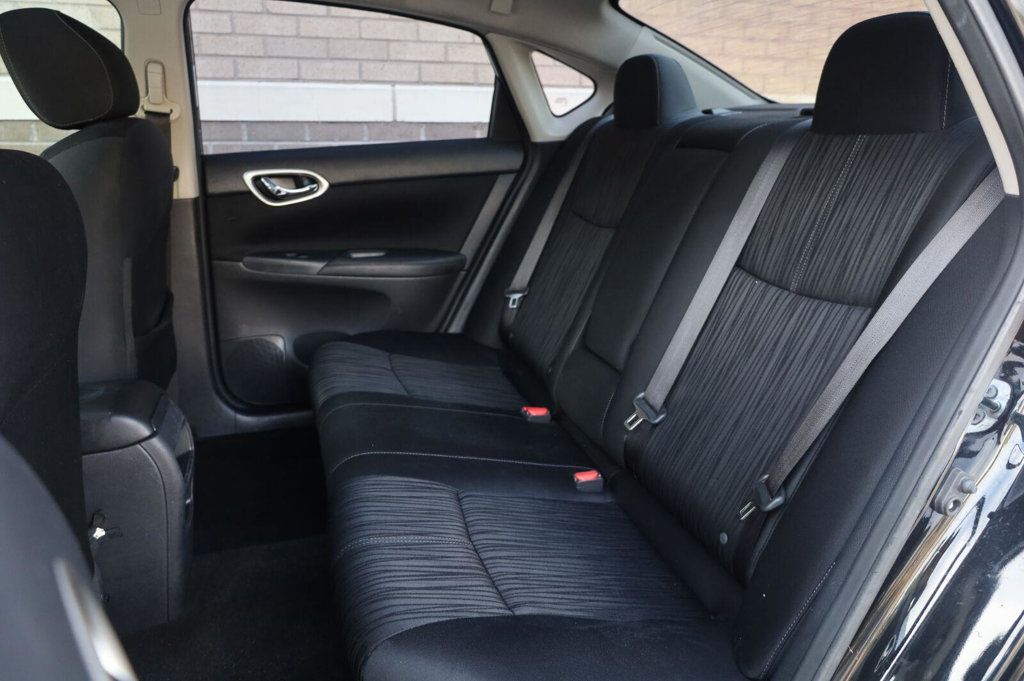 Nissan Sentra photo 22