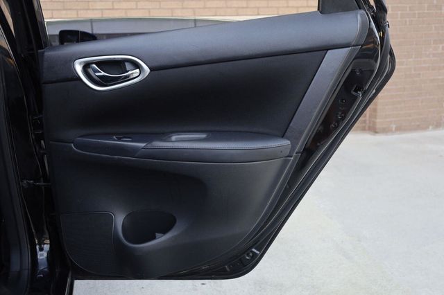 2017 Nissan Sentra SV - 23079335 - 22
