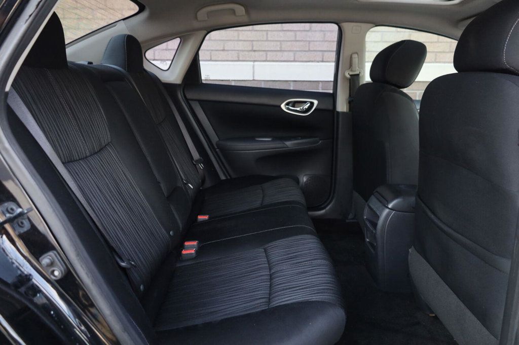 Nissan Sentra photo 24