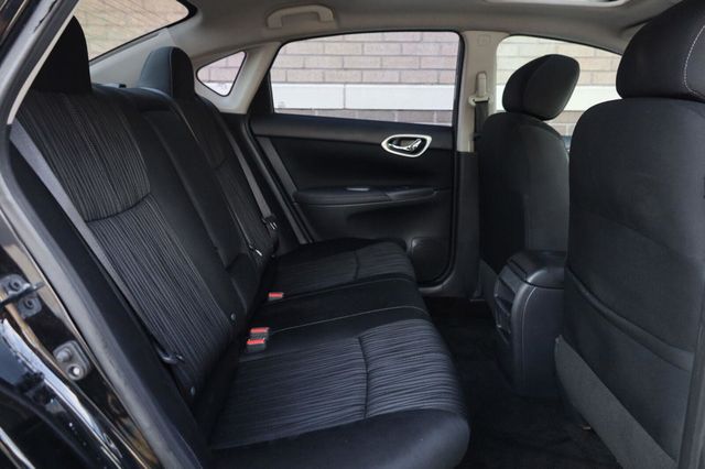 2017 Nissan Sentra SV - 23079335 - 23