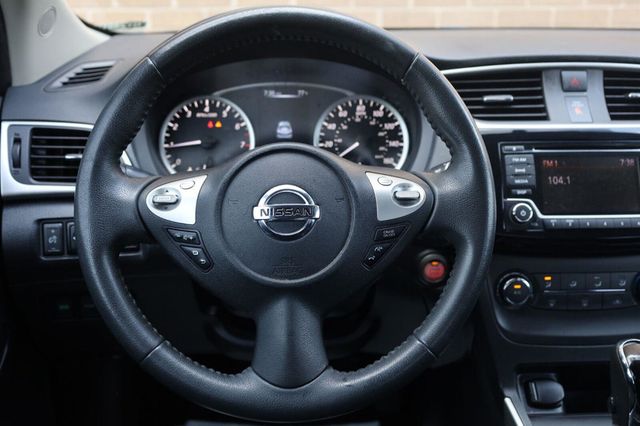 2017 Nissan Sentra SV - 23079335 - 30