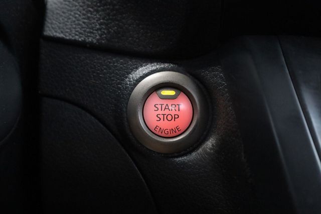 2017 Nissan Sentra SV - 23079335 - 33