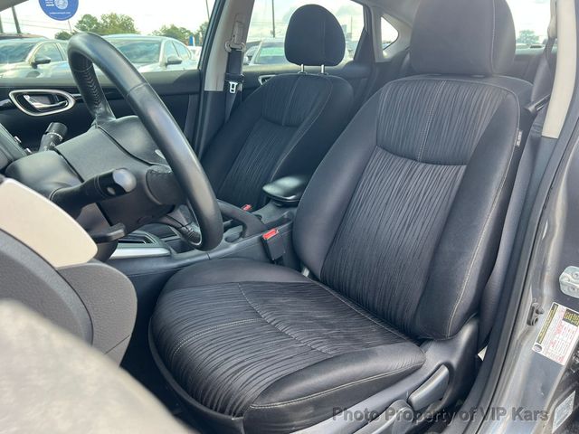 2017 Nissan Sentra SV CVT - 22922718 - 14