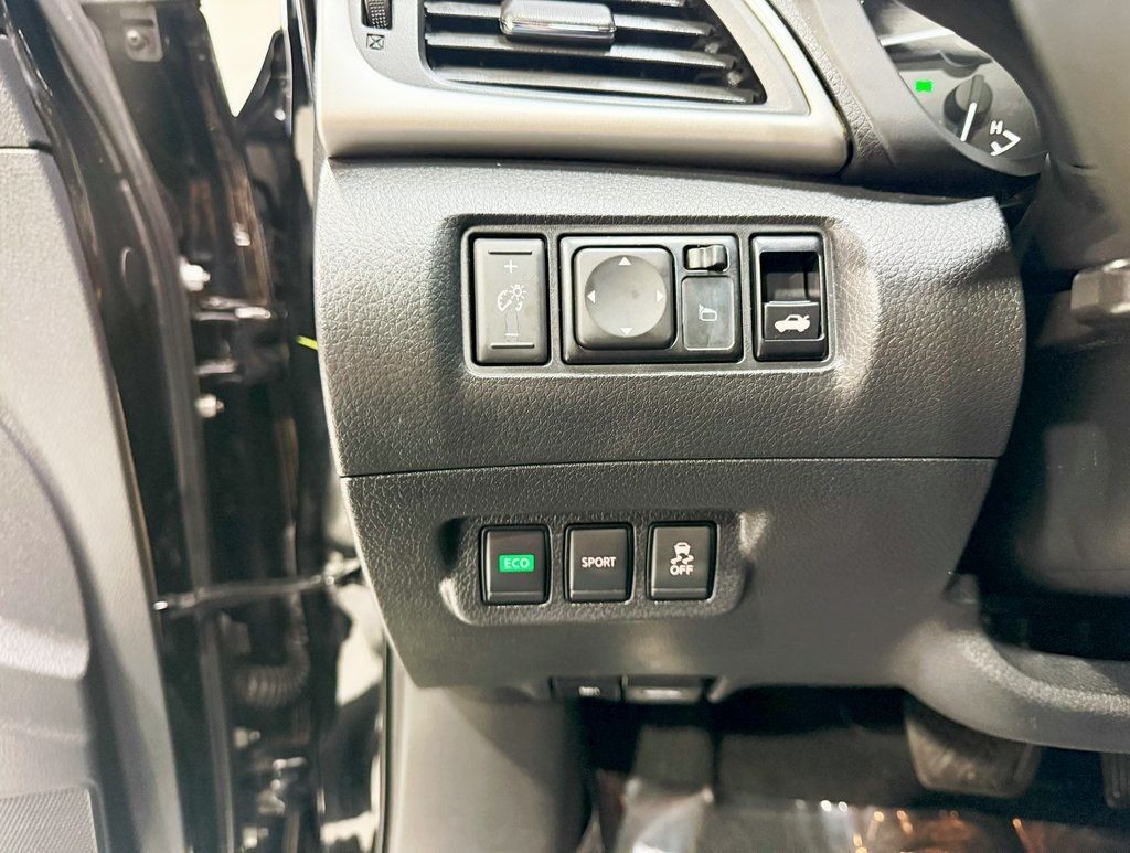 2017 Nissan Sentra SV CVT - 22924160 - 12