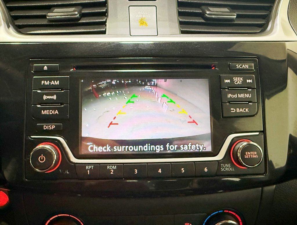 2017 Nissan Sentra SV CVT - 22924160 - 17