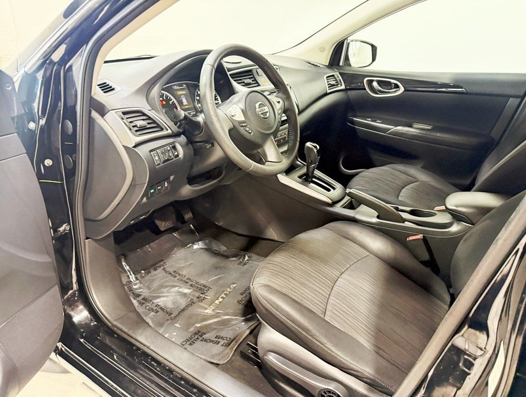 2017 Nissan Sentra SV CVT - 22924160 - 22