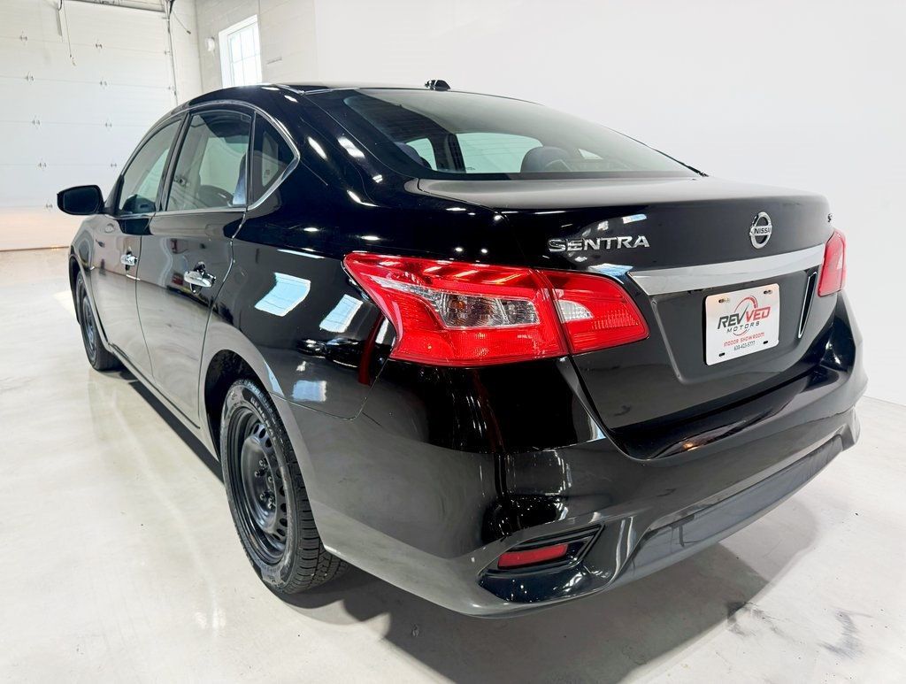 2017 Nissan Sentra SV CVT - 22924160 - 4