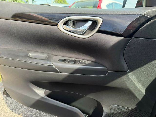2017 Nissan Sentra SV CVT - 23059624 - 24