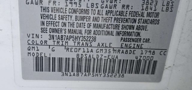 2017 Nissan Sentra SV CVT - 22972958 - 9