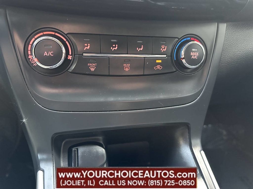 2017 Nissan Sentra SV CVT - 22902264 - 39