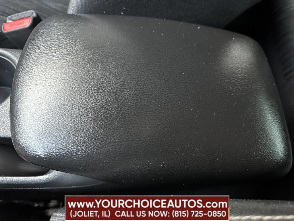 2017 Nissan Sentra SV CVT - 22902264 - 42