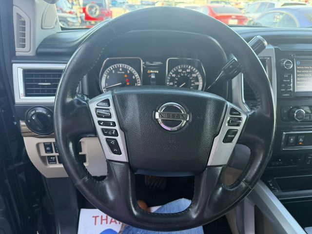 2017 Nissan Titan 4x2 Crew Cab SL - 23093525 - 20