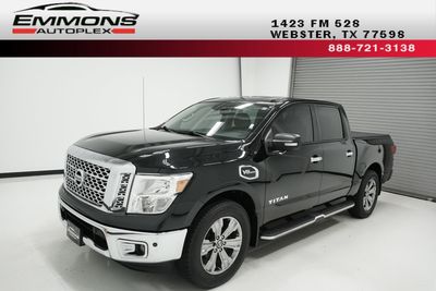 2017 Nissan Titan