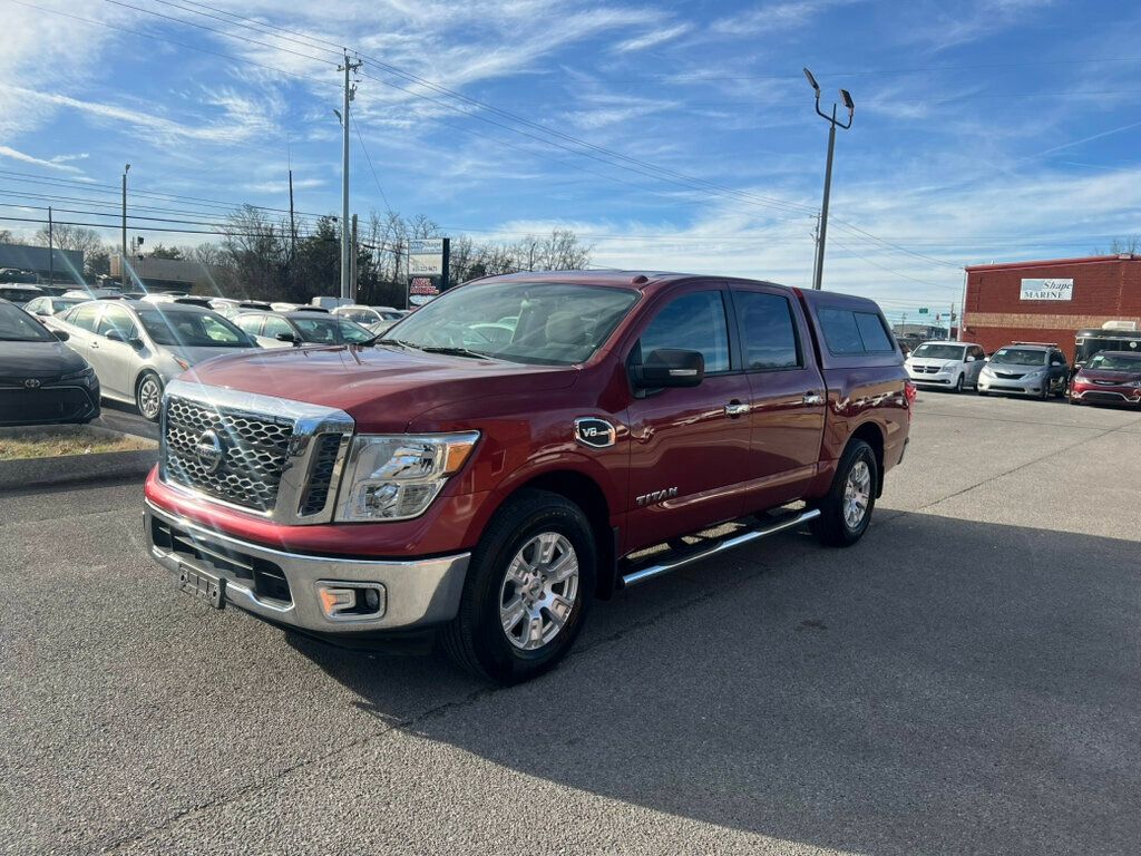 2017 Nissan Titan 4x2 Crew Cab SV - 22959930 - 5