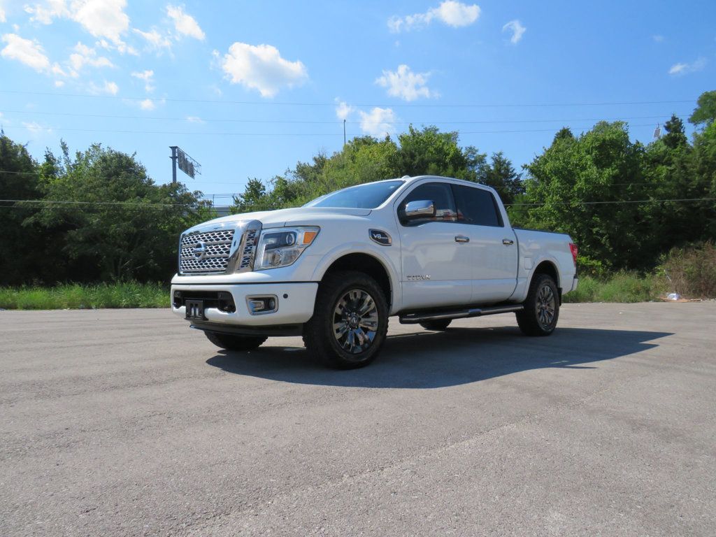 2017 Nissan Titan 4x4 Crew Cab Platinum Reserve - 22900507 - 1